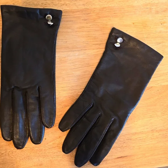 NWOT Women's dark brown leather gloves - Picture 1 of 7